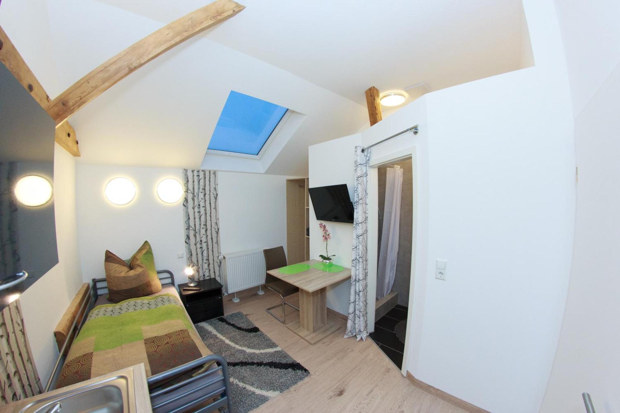Pension Weinsberger Tal Löwenstein 部屋 写真