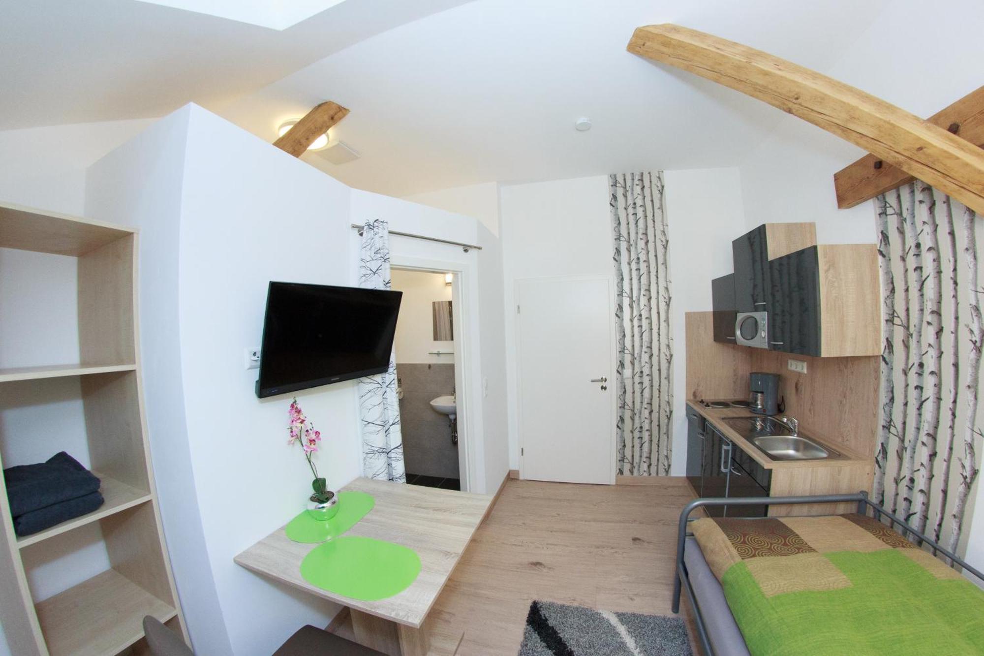 Pension Weinsberger Tal Löwenstein 部屋 写真